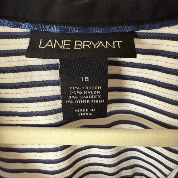 Lane Bryant Blue and White Cuffed Quarter Sleeves Hidden Button-up Shirt - Picture 3 of 3